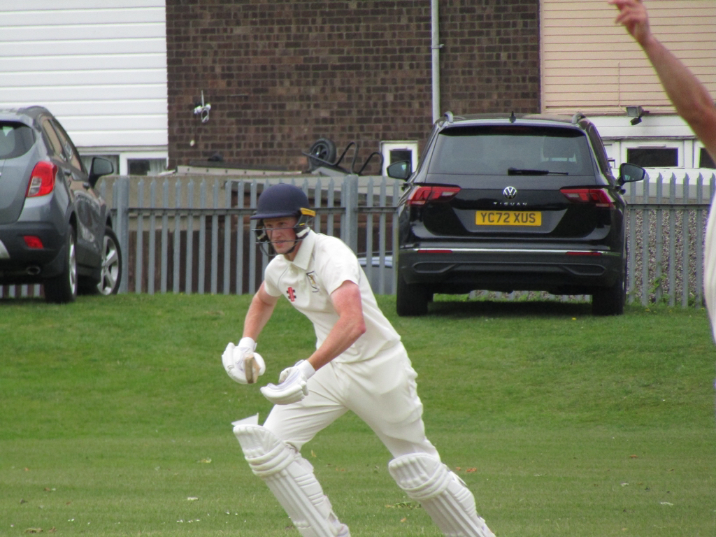 Lewis Sanderson vs Brandsburton